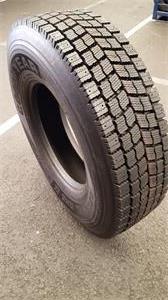 295/80R22.5 152/148M KA PINNOITETTU N41 SIS. 1 MICHELIN RUNKO XL DRIVE
