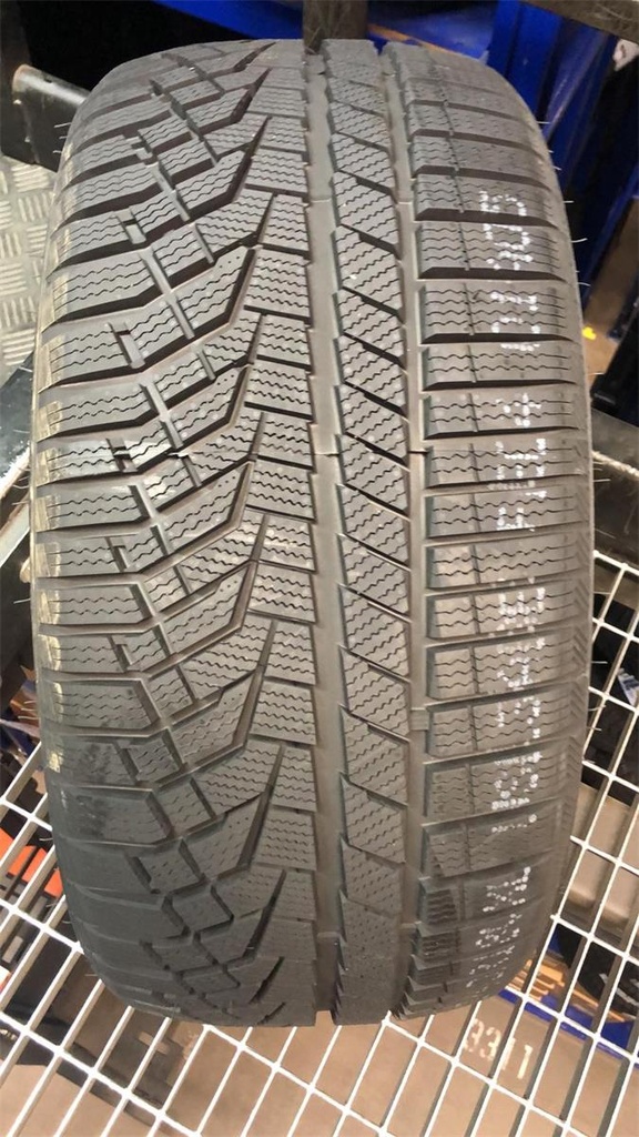 275/40R19 105V SAILUN ICE BLAZER ALPINE EVO1 XL
