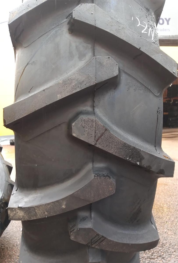 14.90-28 MARCHER QZ-702 XL TL R-1